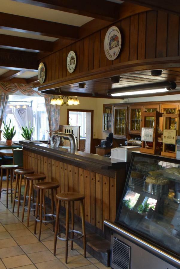 盖斯特豪弗瓦尔德斯瑞酒店 萨尔贝克 外观 照片
