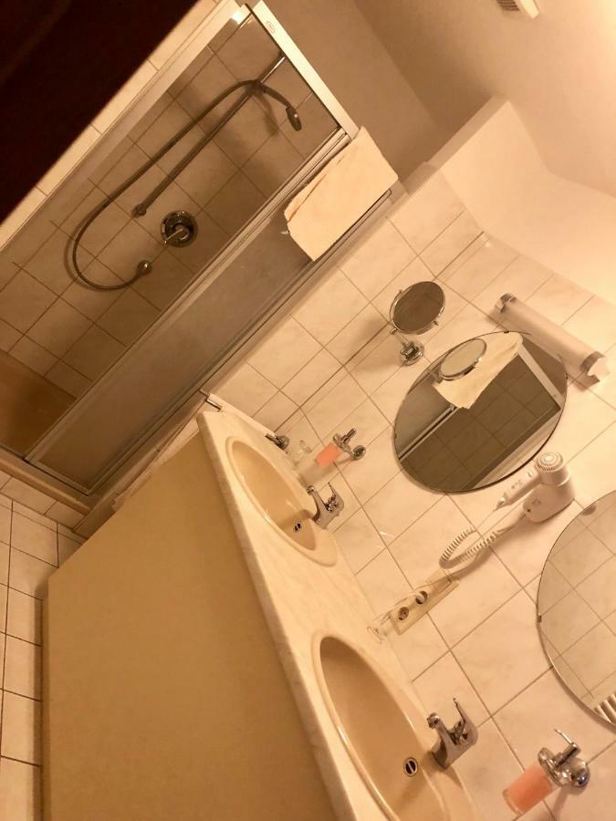 盖斯特豪弗瓦尔德斯瑞酒店 萨尔贝克 外观 照片